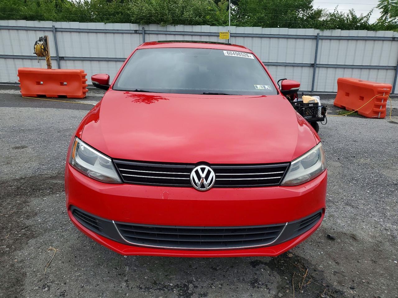 2014 Volkswagen Jetta Se Красный vin: 3VWD17AJ7EM373570