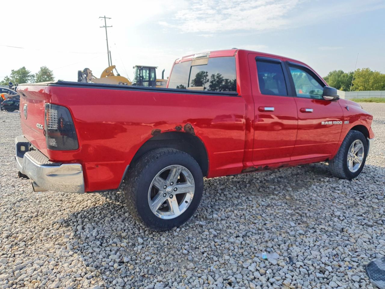 2011 Dodge Ram 1500 Red vin: 1D7RV1GT4BS643124