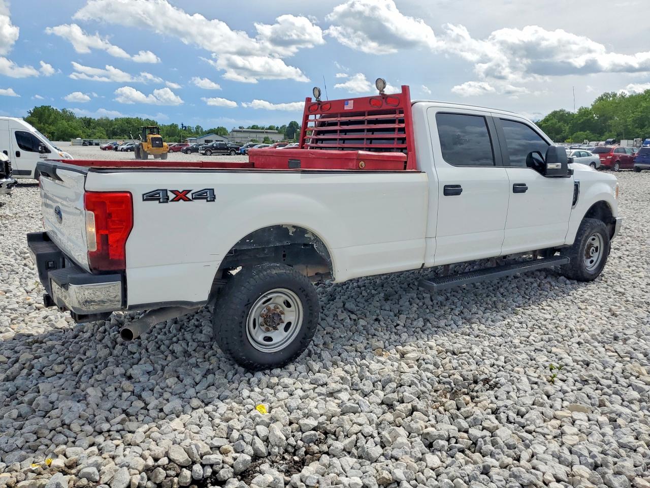 2017 Ford F250 Super Duty White vin: 1FT7W2B62HEF22718