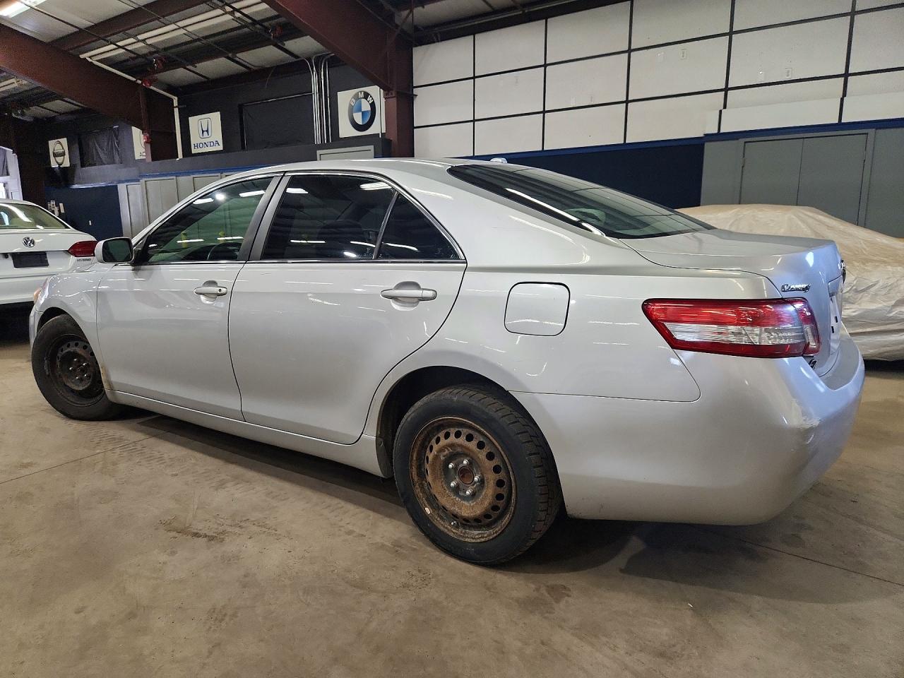 2010 Toyota Camry Base Silver vin: 4T1BF3EK1AU031072