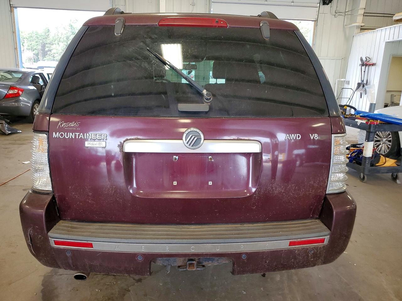 2007 Mercury Mountaineer Premier Maroon vin: 4M2EU48817UJ16025
