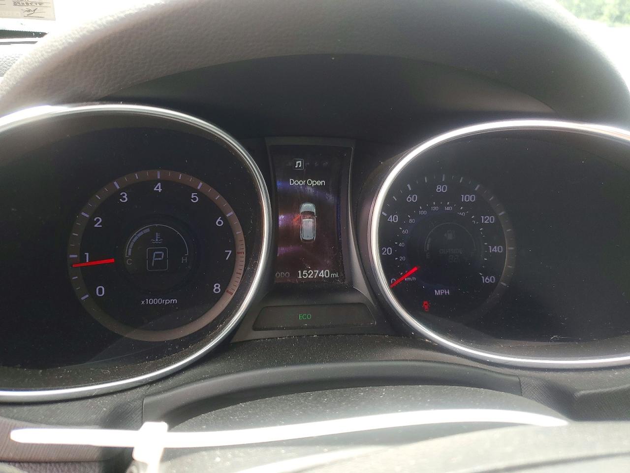 2015 Hyundai Santa Fe Sport 2.0t White vin: 5XYZWDLA5FG238530