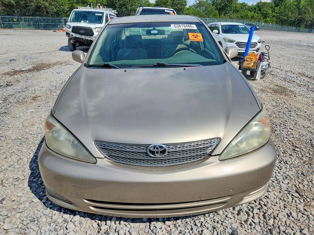 2003 Toyota Camry Le Gold vin: 4T1BE32KX3U190201