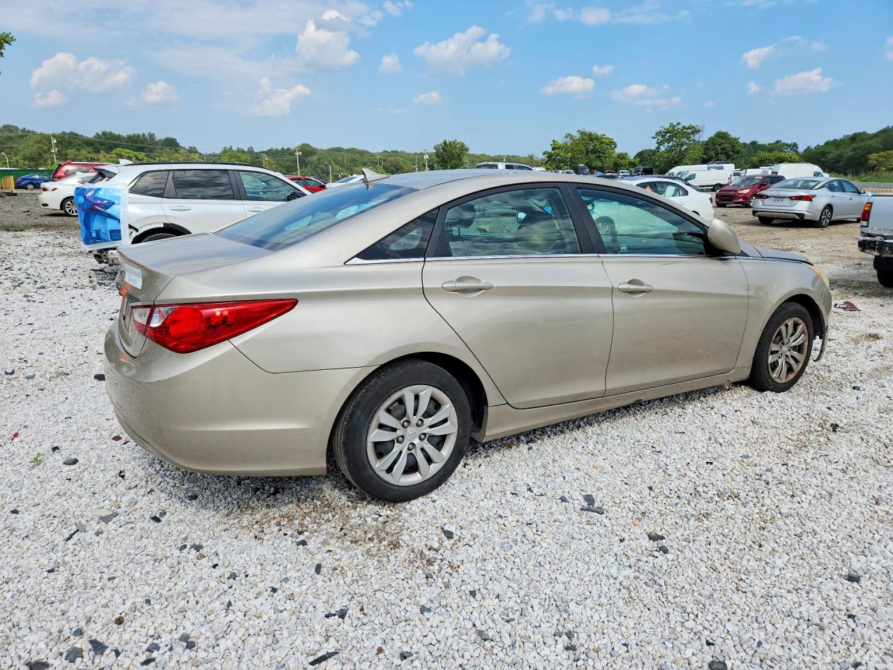 2011 Hyundai Sonata Gls Beige vin: 5NPEB4AC5BH225150