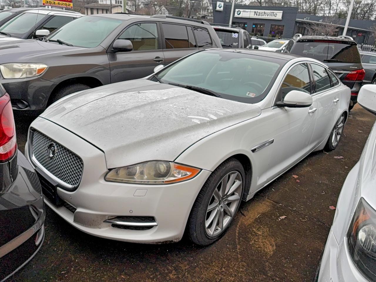 2013 Jaguar Xj Белый vin: SAJWJ1CD7D8V49599