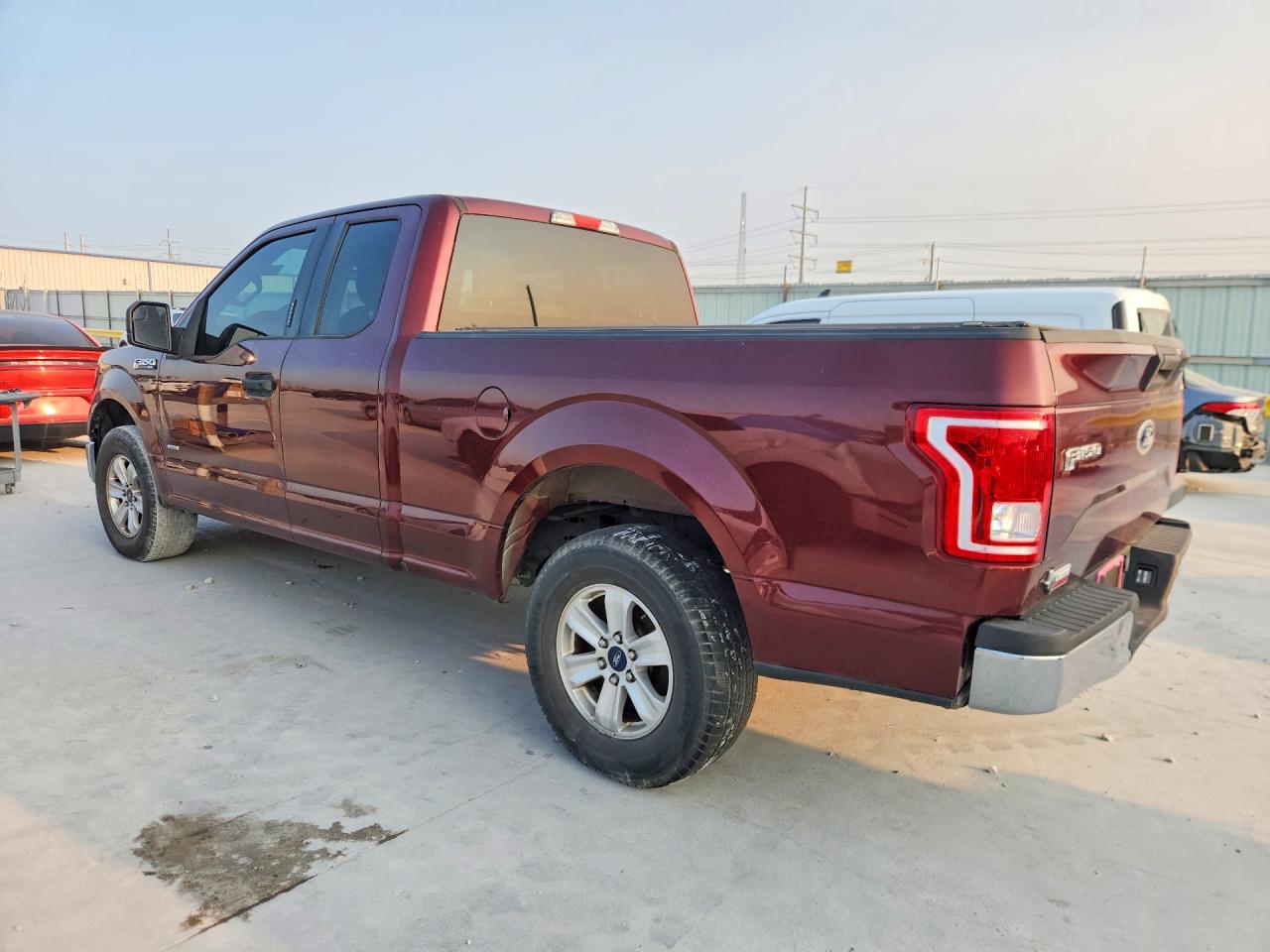 2015 Ford F150 Super Cab Maroon vin: 1FTEX1CP8FFA87197