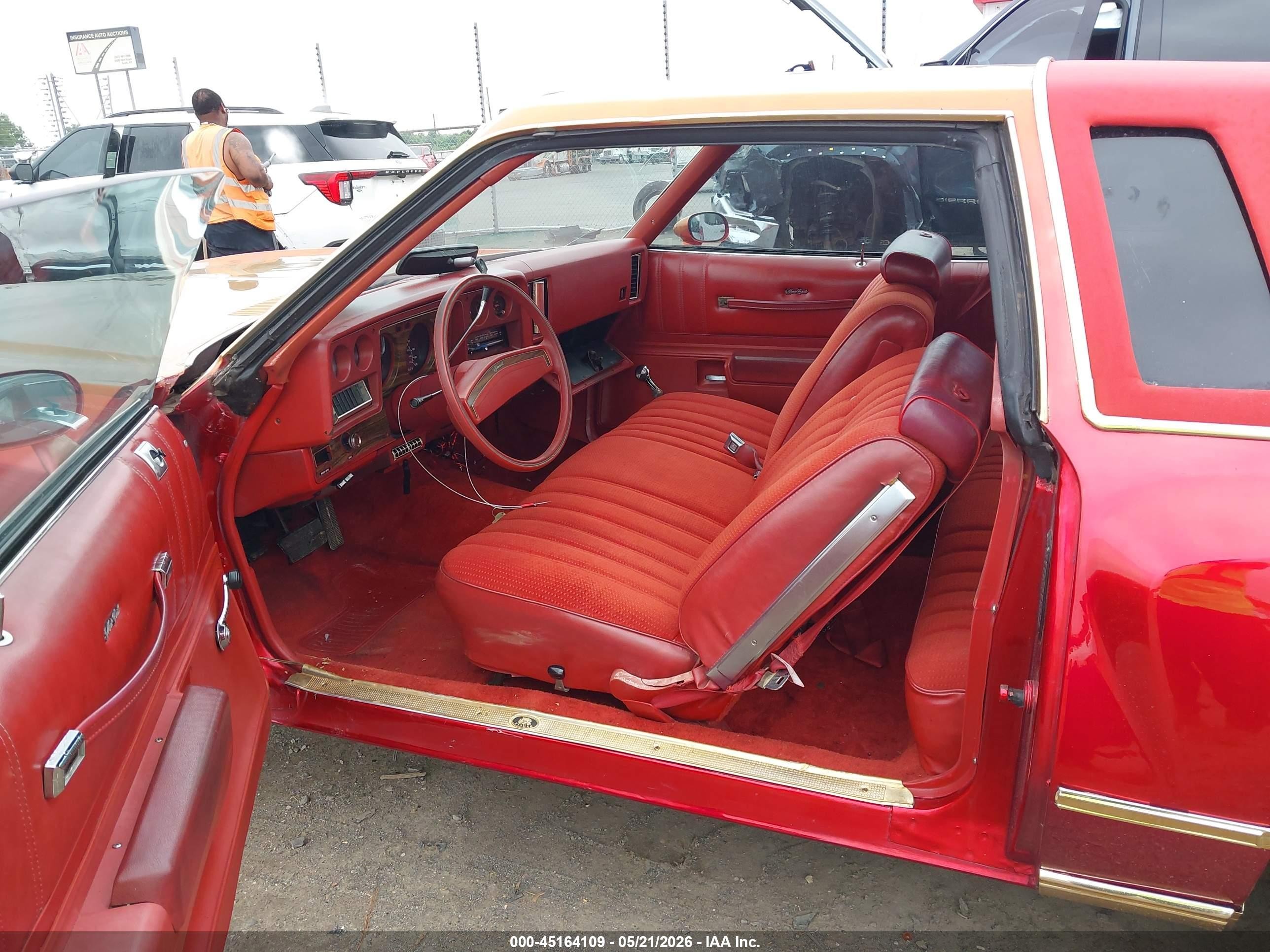 1977 Chevrolet Monte Carlo Red vin: 1H57U7R425596
