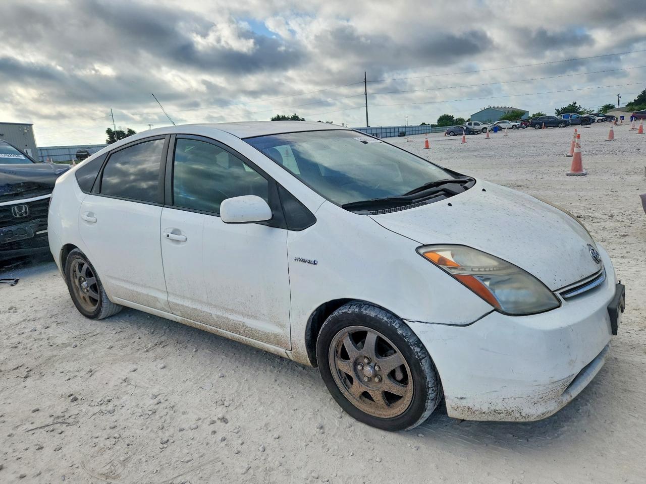 2008 Toyota Prius Touring White vin: JTDKB20U383440905