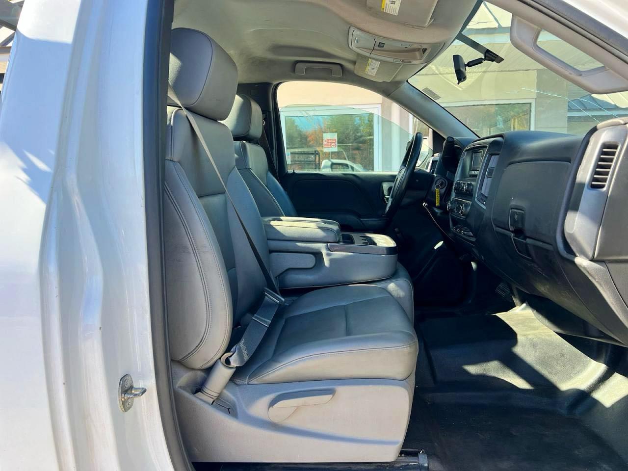 2014 Chevrolet Silverado C1500 White vin: 1GCNCPEH2EZ222255