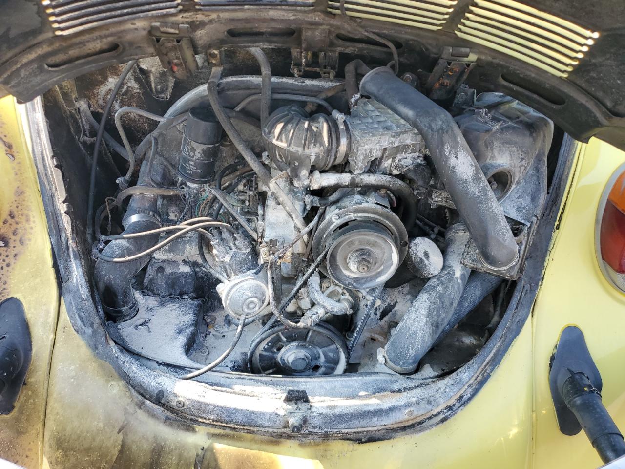 1978 Volkswagen Beetle Yellow vin: 1582020185