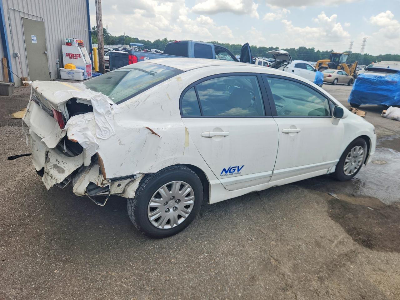 2009 Honda Civic Gx White vin: 1HGFA46549L000422