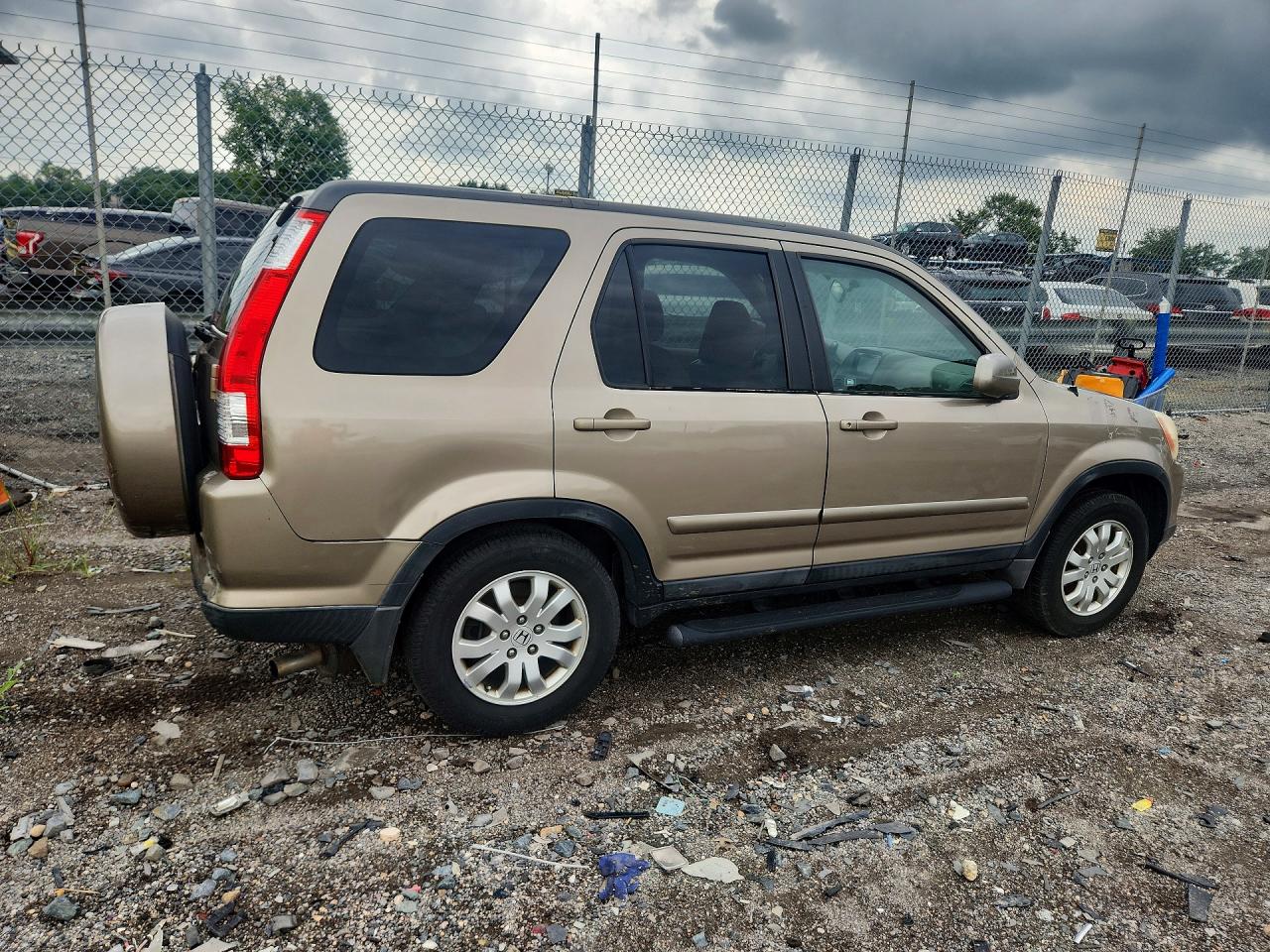 2006 Honda Cr-v Se Gold vin: SHSRD78976U422258