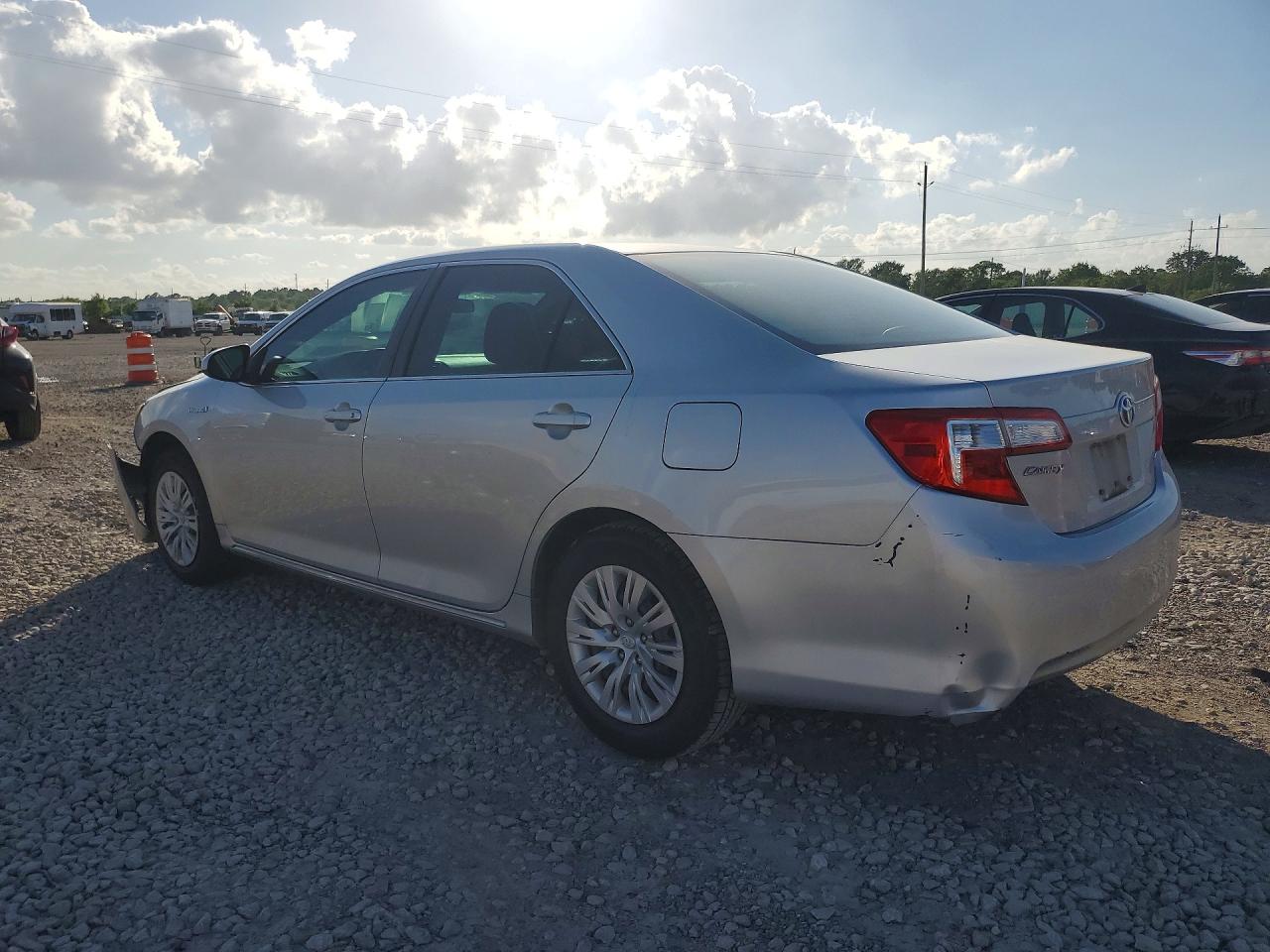 2013 Toyota Camry Hybrid Le Silver vin: 4T1BD1FK7DU079138
