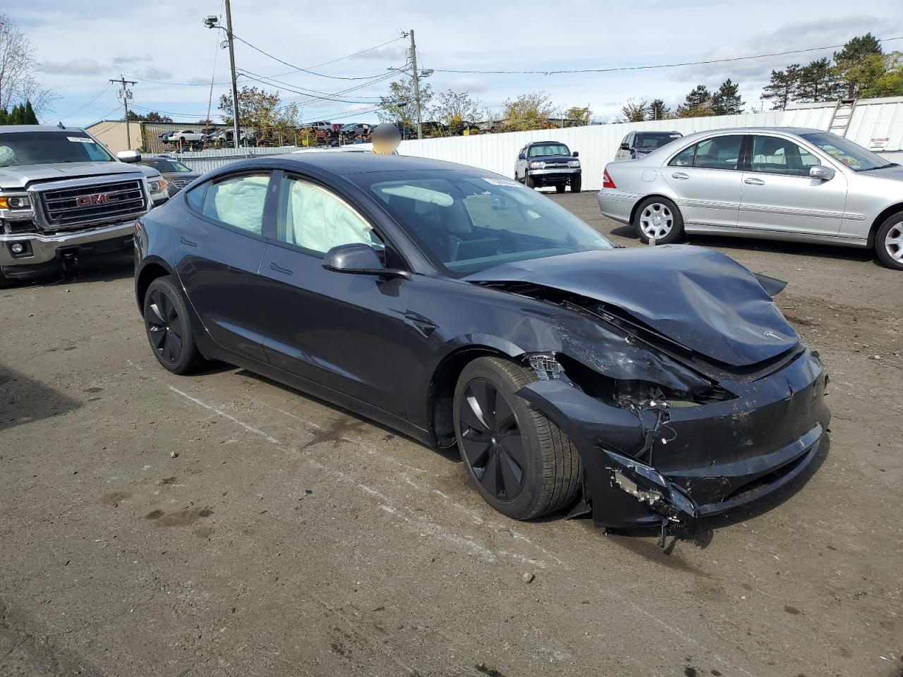 2024 Tesla Model 3 Серый vin: 5YJ3E1EB7RF740240