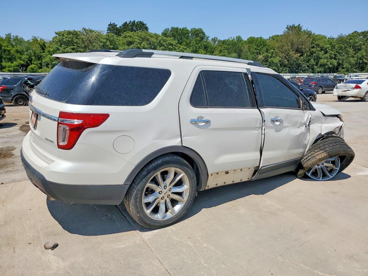 2013 Ford Explorer Limited White vin: 1FM5K7F86DGB19895