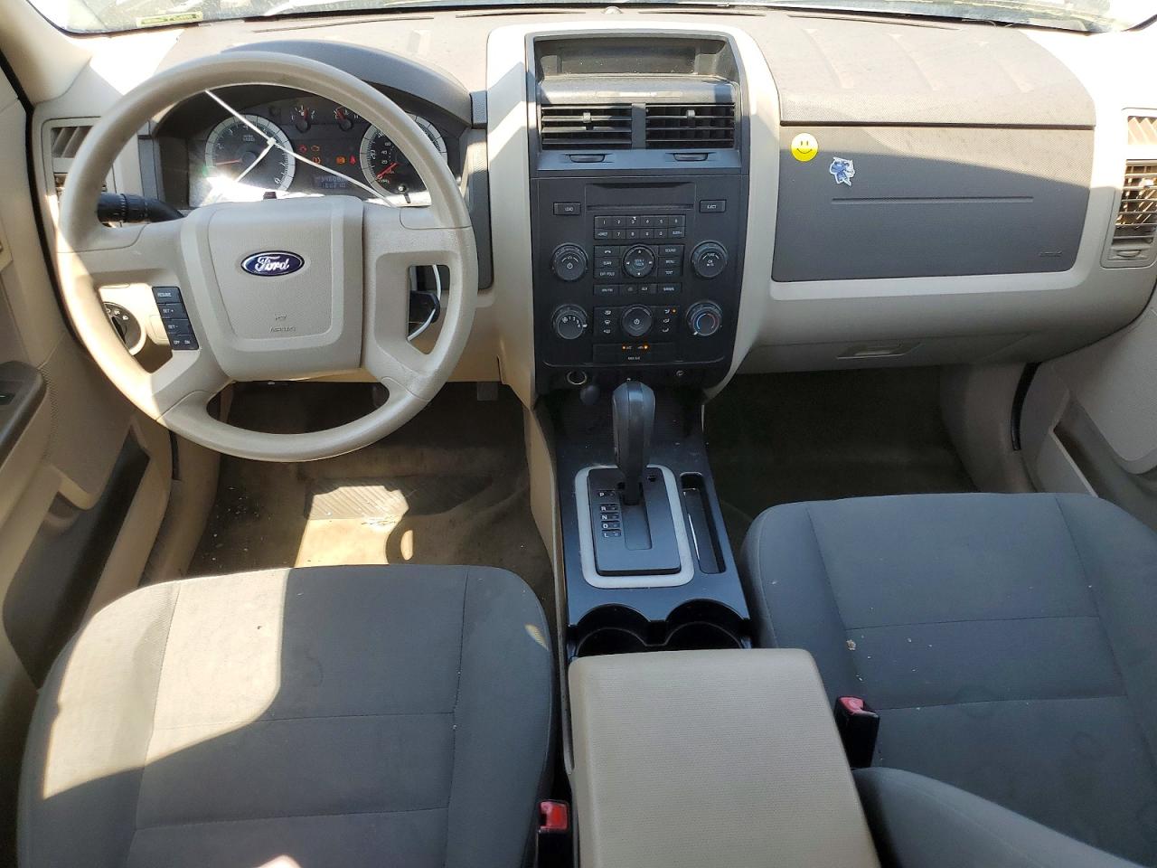 2009 Ford Escape Xls Black vin: 1FMCU02719KA22775