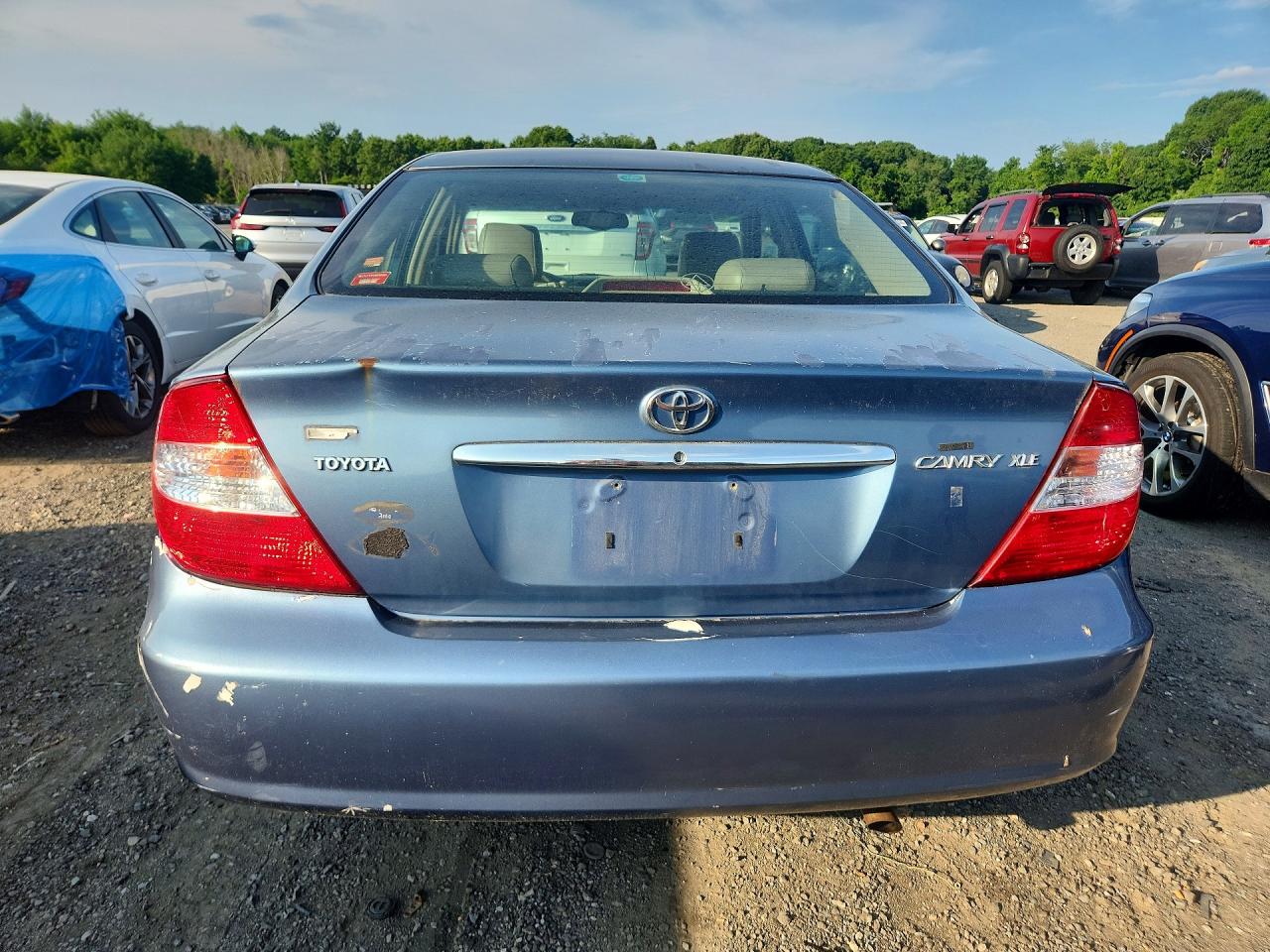 2004 Toyota Camry Xle Cream vin: 4T1BE30K84U861613