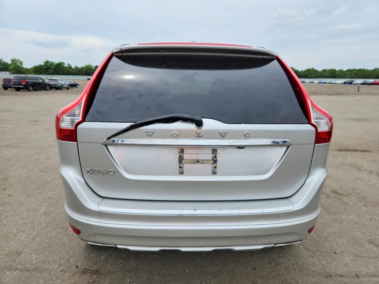 2014 Volvo Xc60 3.2 Silver vin: YV4952DL1E2553466
