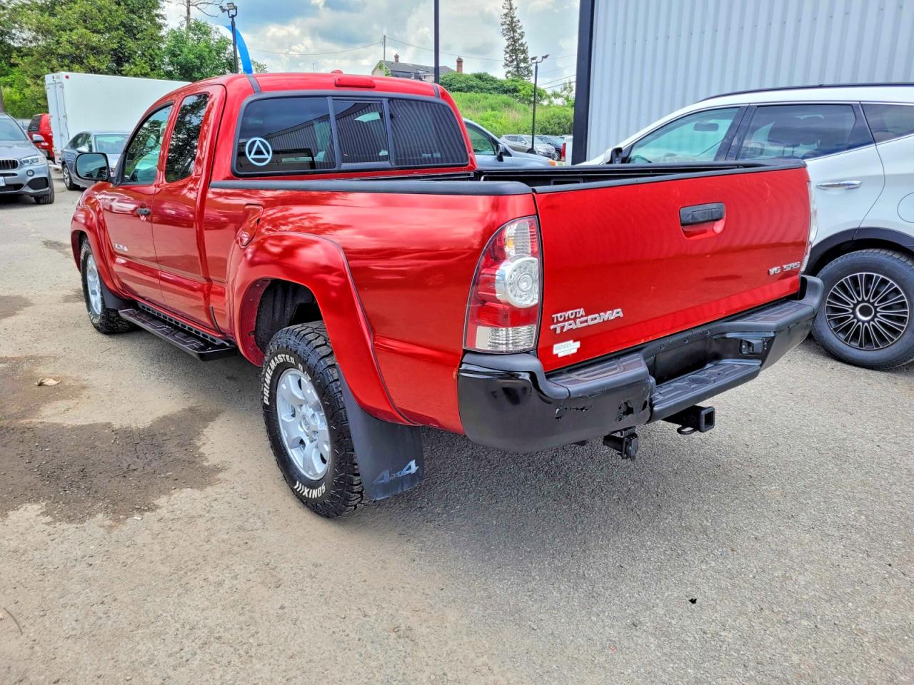 2010 Toyota Tacoma Access Cab Red vin: 5TEUU4EN6AZ672177