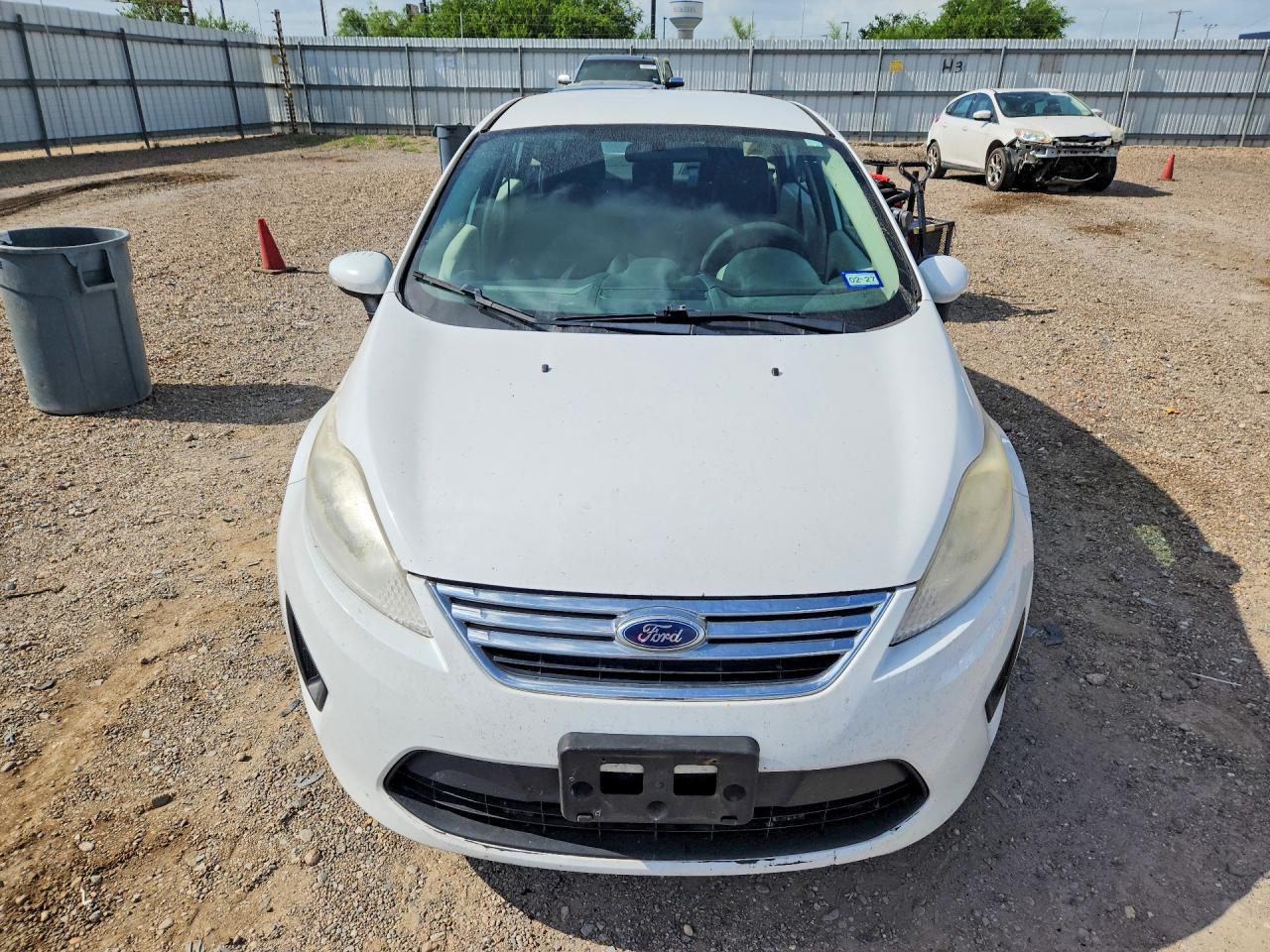 2013 Ford Fiesta Se White vin: 3FADP4BJ8DM223552
