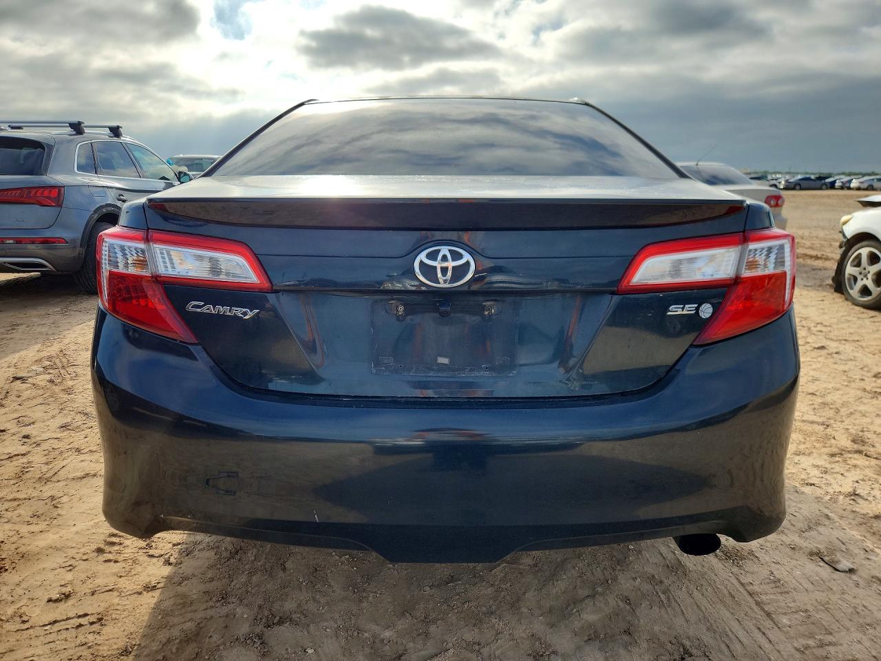 2014 Toyota Camry Se Черный vin: 4T1BF1FK0EU331291
