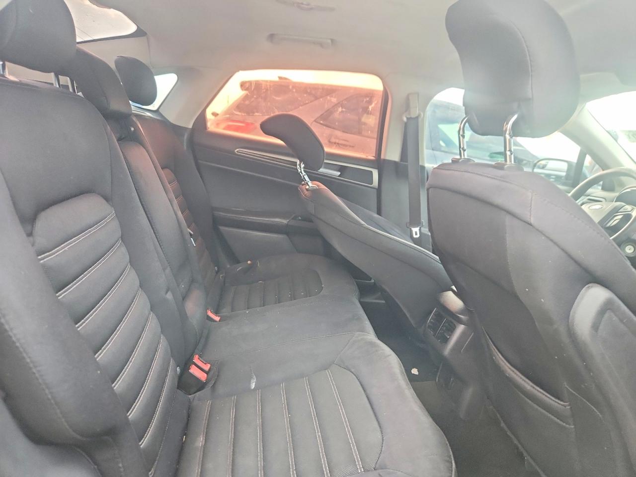 2015 Ford Fusion Se Gray vin: 1FA6P0H76F5105246