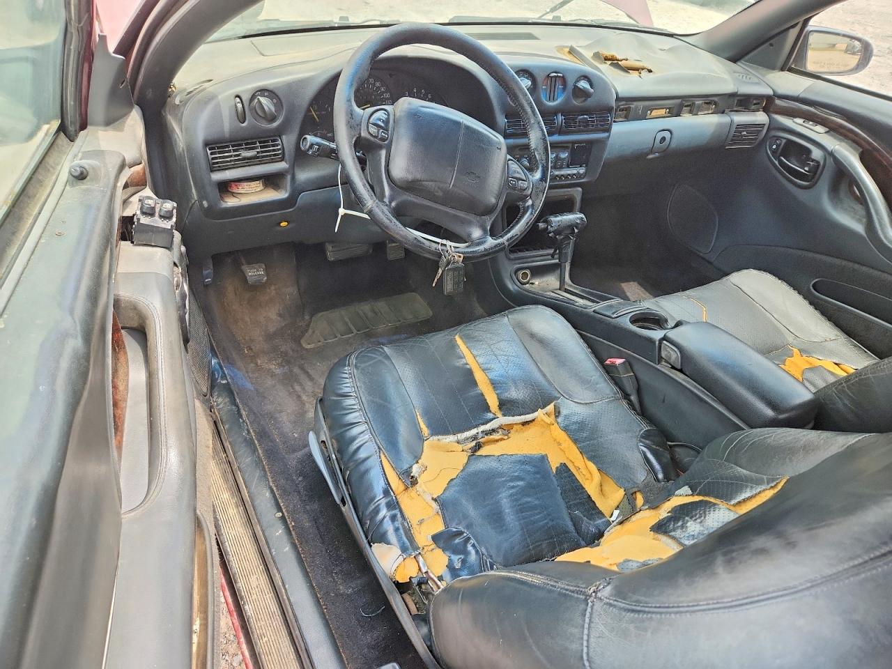 1996 Chevrolet Monte Carlo Z34 Burgundy vin: 2G1WX12X4T9256831