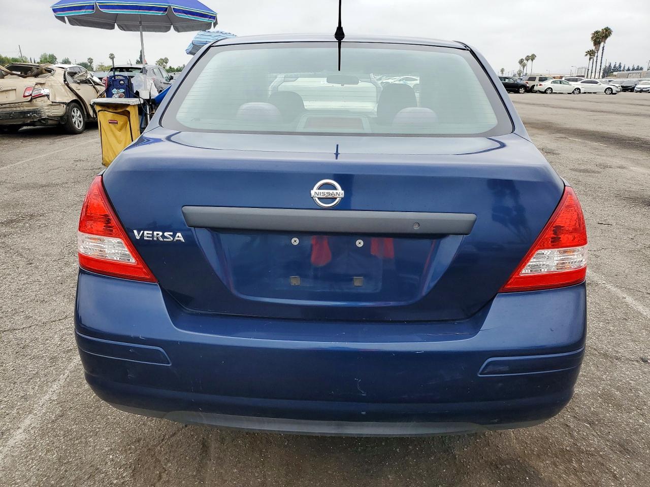 2011 Nissan Versa 1.6 Base Blue vin: 3N1CC1AP5BL378250