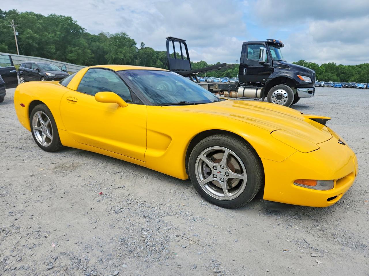 2000 Chevrolet Corvette Yellow vin: 1G1YY22G4Y5126595