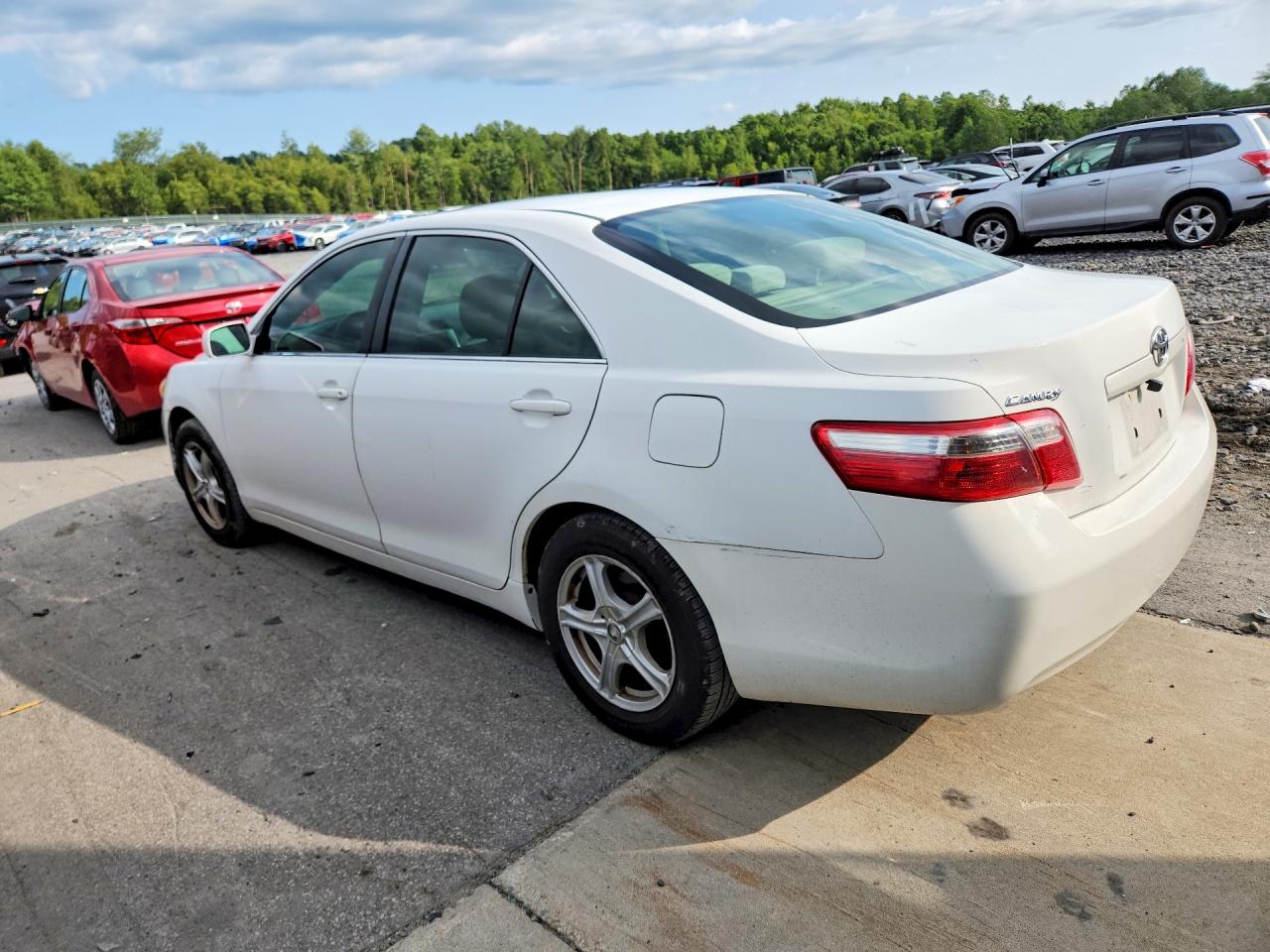 2007 Toyota Camry Le White vin: 4T1BE46K37U727027