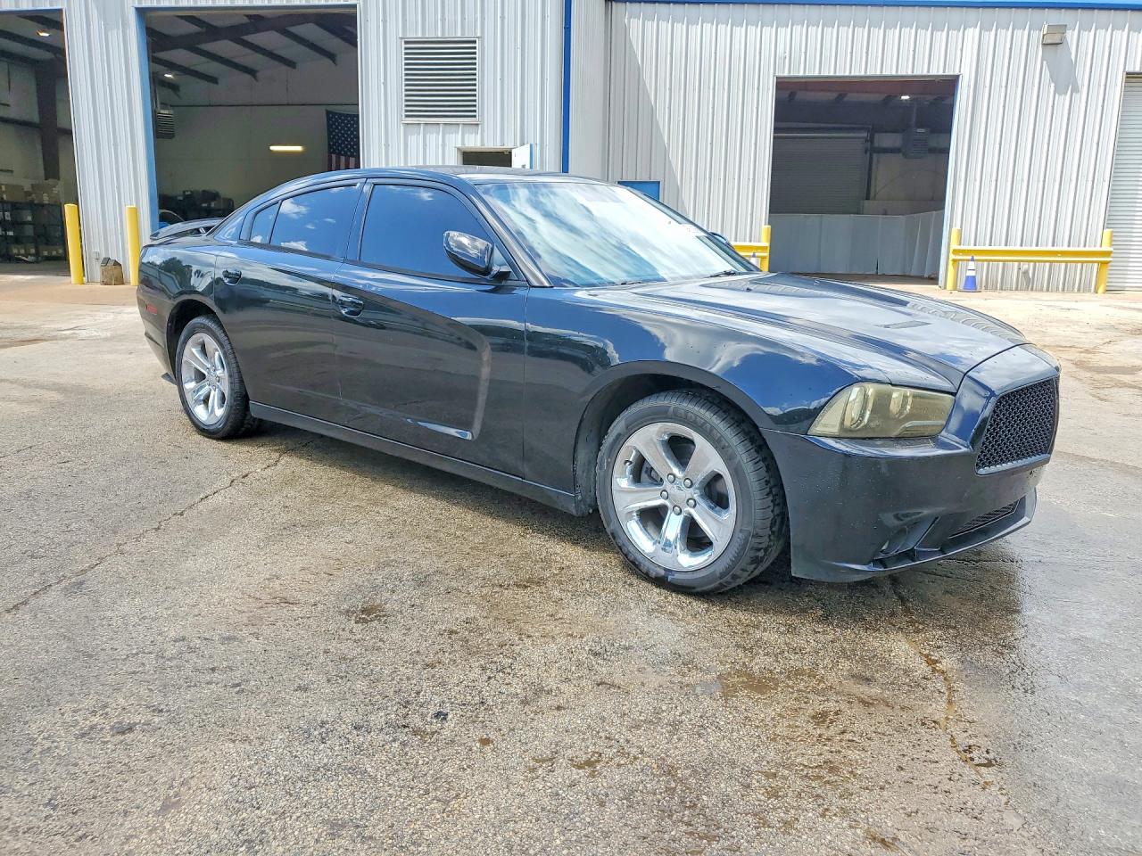 2013 Dodge Charger Se Black vin: 2C3CDXBG5DH696378