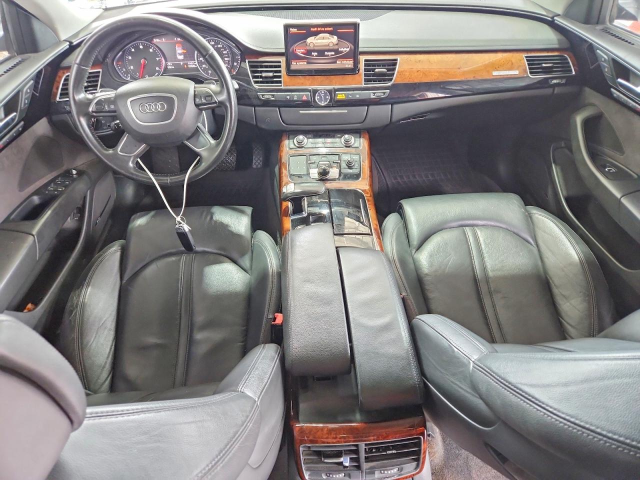 2011 Audi A8 L Quattro Silver vin: WAURVAFDXBN005699