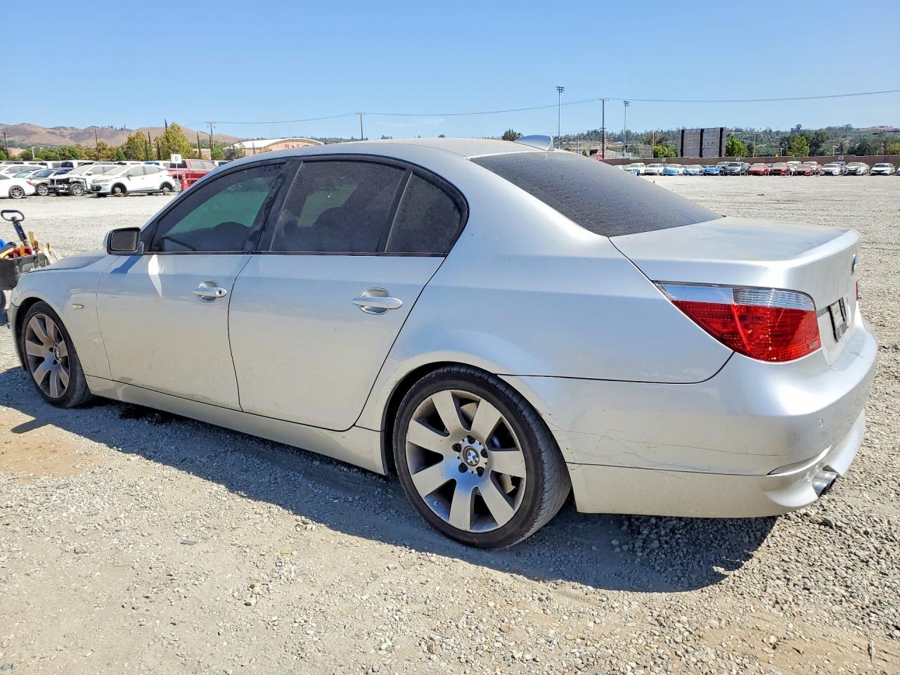 2007 Bmw 550 I Silver vin: WBANB53597CP07575