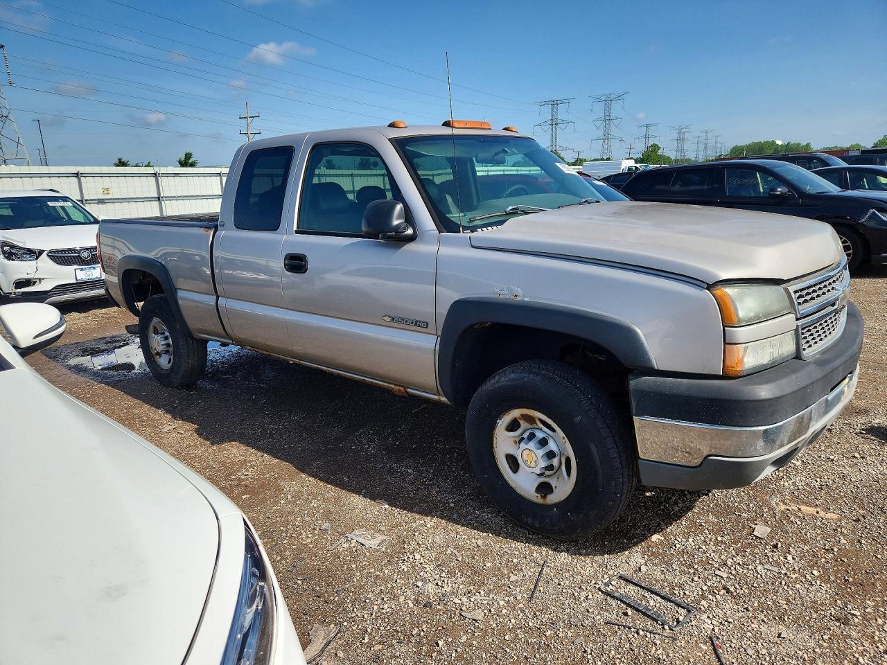 2005 Chevrolet Silverado K2500 Heavy Duty Бежевый vin: 1GCHK29U65E206397