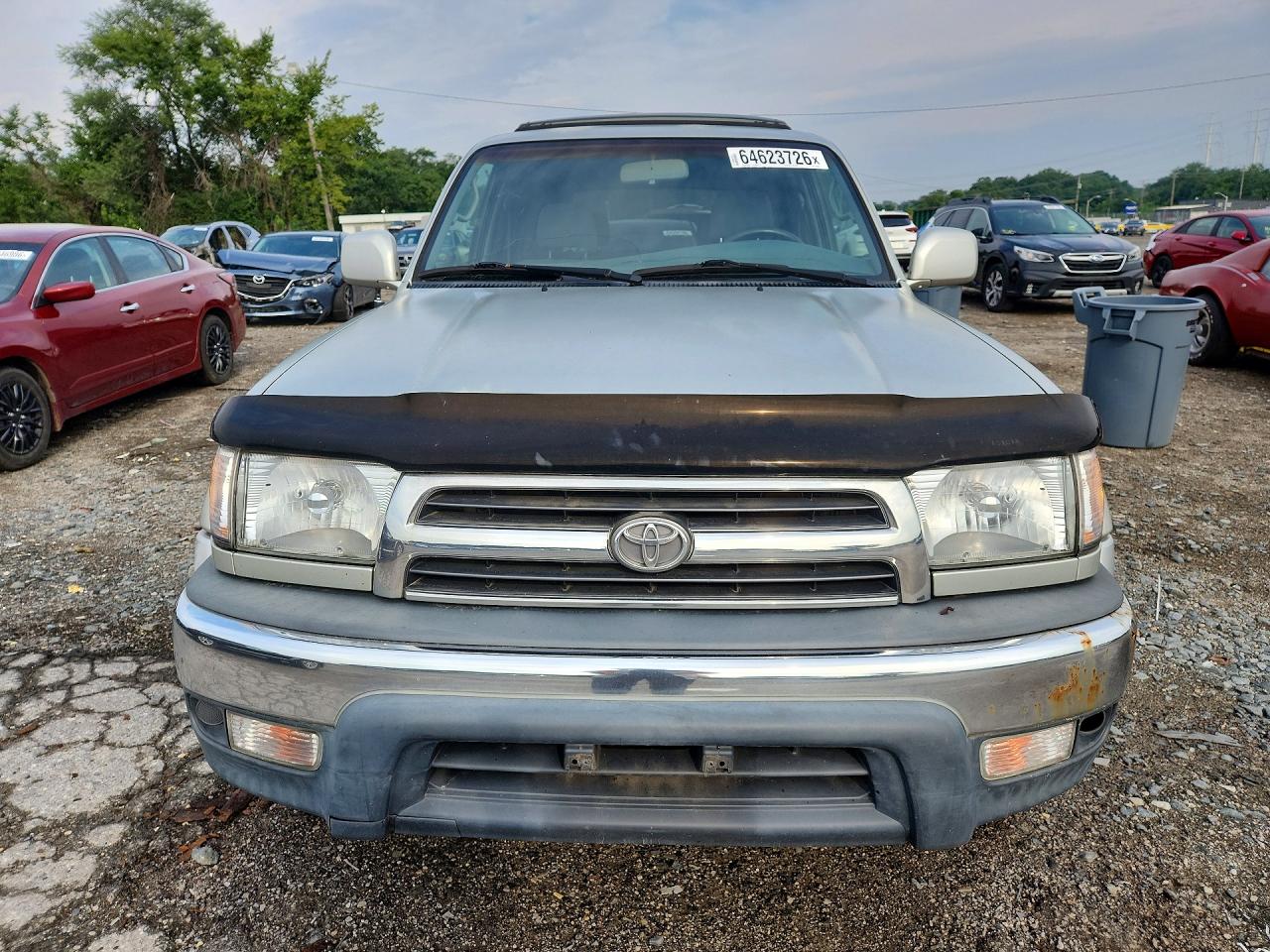 2000 Toyota 4runner Sr5 Silver vin: JT3HN86R7Y0304399