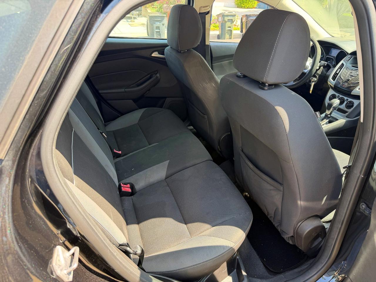 2014 Ford Focus Se Black vin: 1FADP3K22EL198461