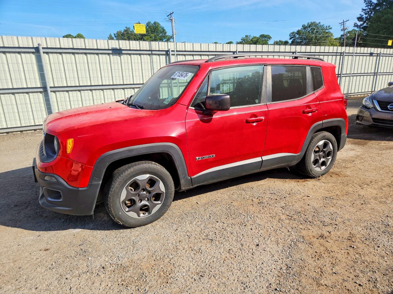 2015 Jeep Renegade Latitude Red vin: ZACCJABH9FPB50260