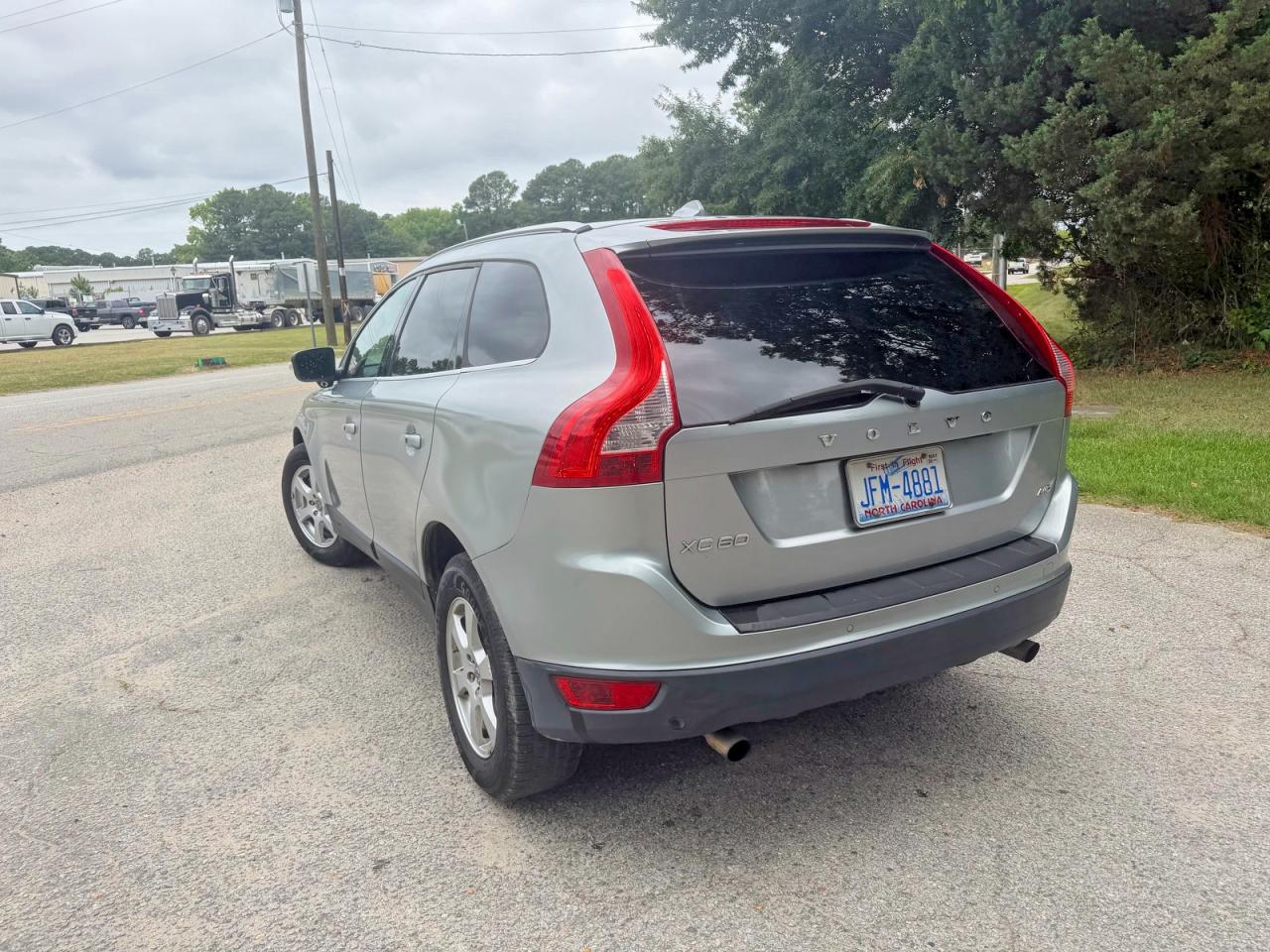 2012 Volvo Xc60 3.2 Серебряный vin: YV4940DZ4C2317578
