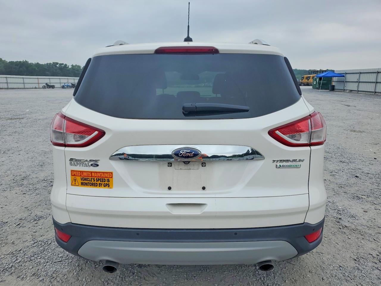 2015 Ford Escape Titanium White vin: 1FMCU0J95FUB04785