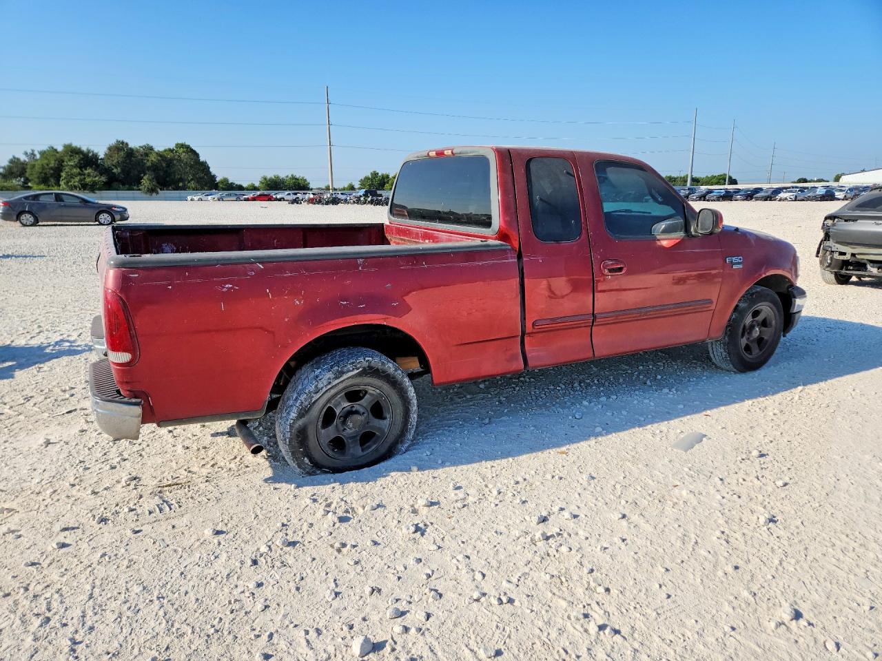 2001 Ford F150 Красный vin: 1FTRX17L11NA09206