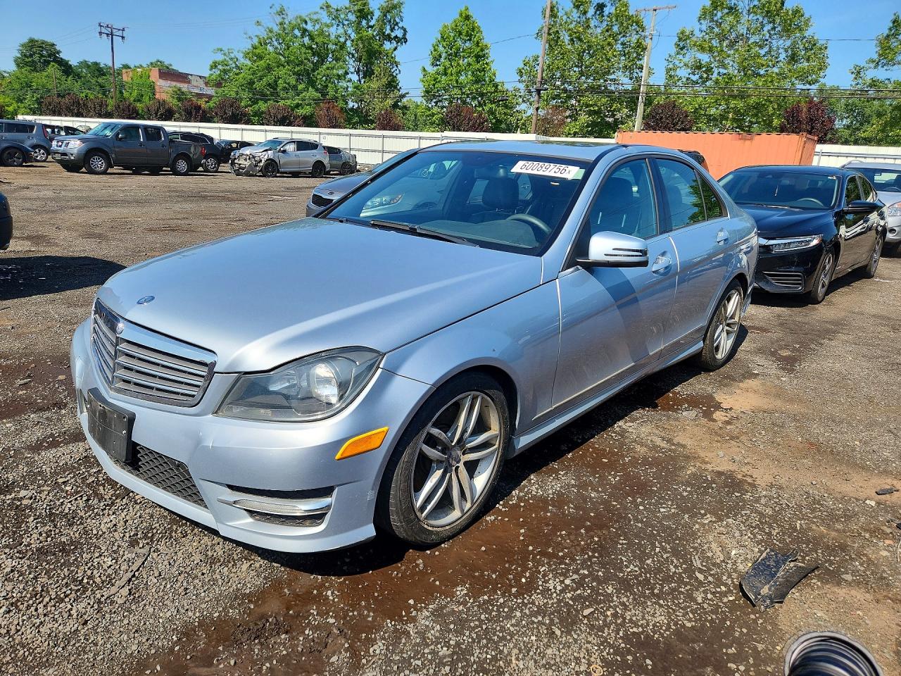 2013 Mercedes-benz C 300 4matic Blue vin: WDDGF8ABXDR275605