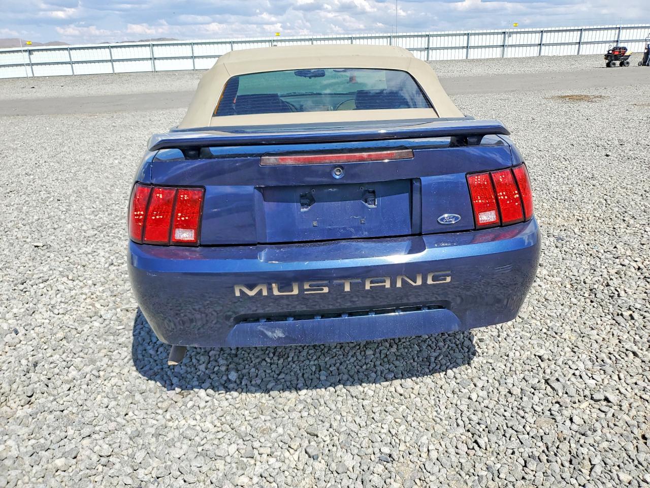 2003 Ford Mustang Blue vin: 1FAFP44453F411198