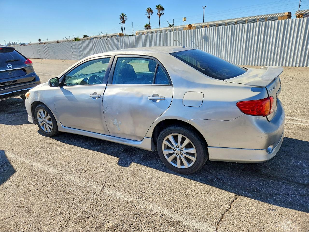 2010 Toyota Corolla S Silver vin: 1NXBU4EE8AZ239228