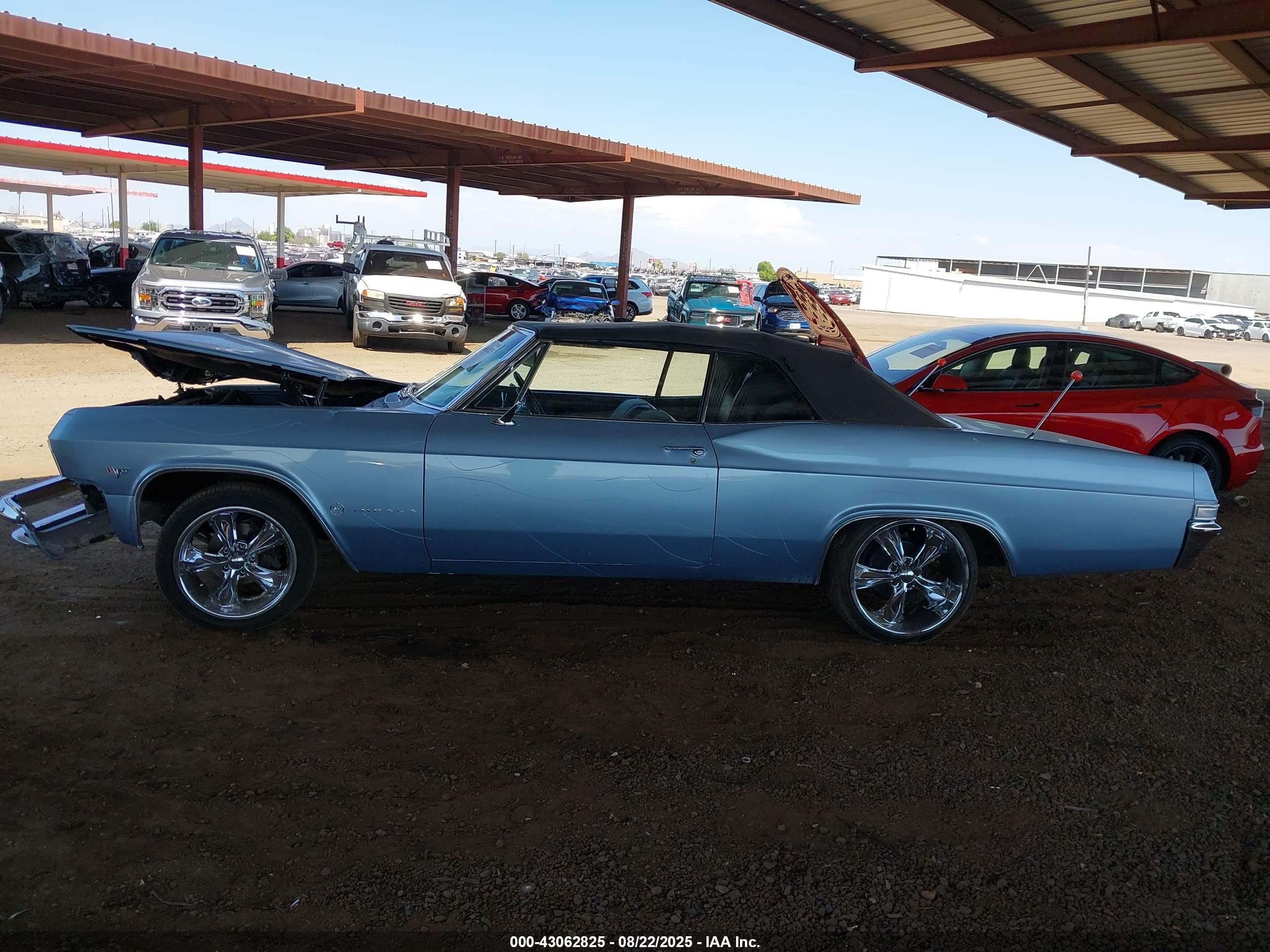 1965 Chevrolet Impala   Blue vin: 164675L219505    