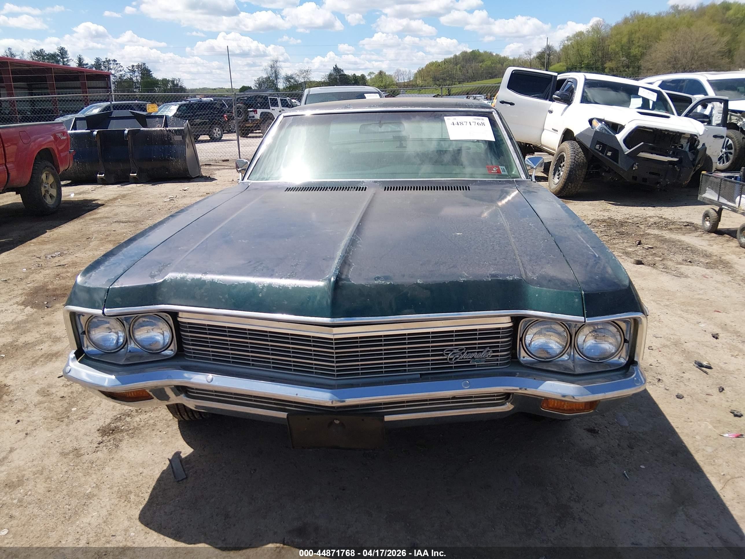 1970 Chevrolet Impala   Зеленый vin: 164690Y132942    