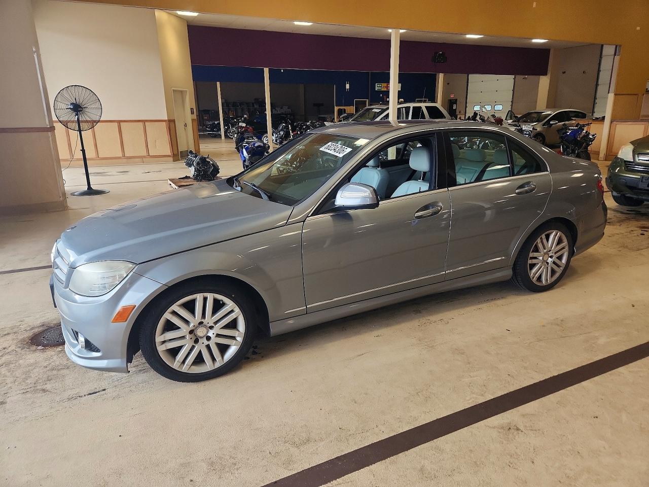 2009 Mercedes-benz C 300 4matic Gray vin: WDDGF81X39F235810