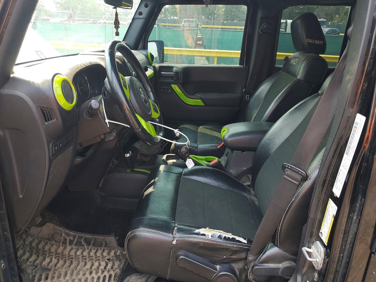 2011 Jeep Wrangler Unlimited Rubicon Black vin: 1J4HA6H10BL502437