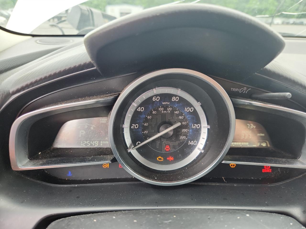 2018 Toyota Yaris Ia Base White vin: 3MYDLBYVXJY311299 Damage: Warning Light - Engine, On, Unacceptable