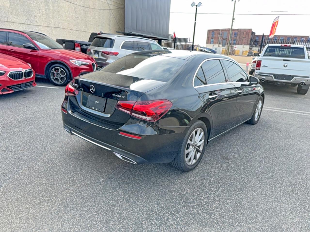 2020 Mercedes-benz A 220 4matic Черный vin: W1K3G4FB4LW046477