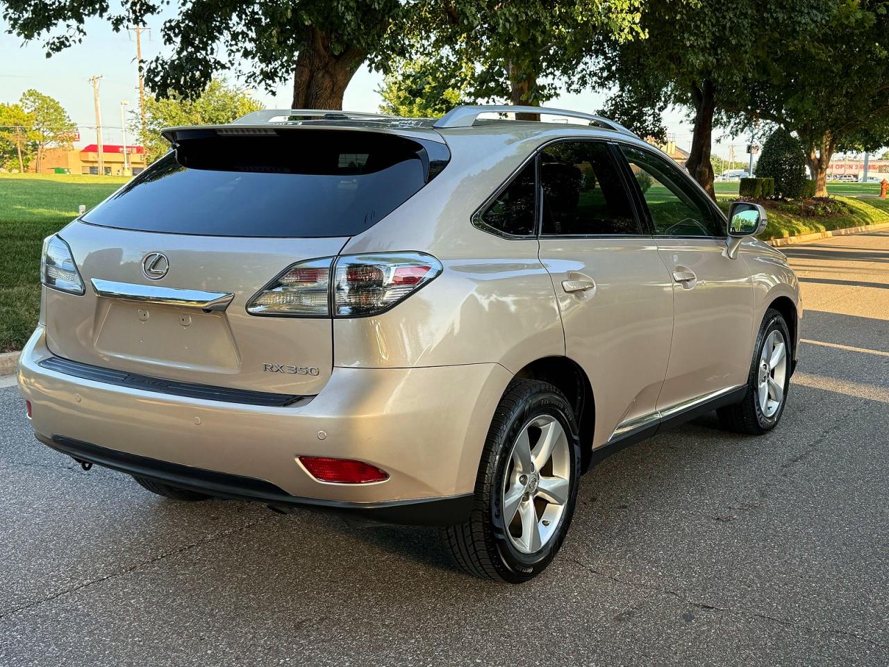 2012 Lexus Rx 350 Gold vin: JTJBK1BA8C2445624